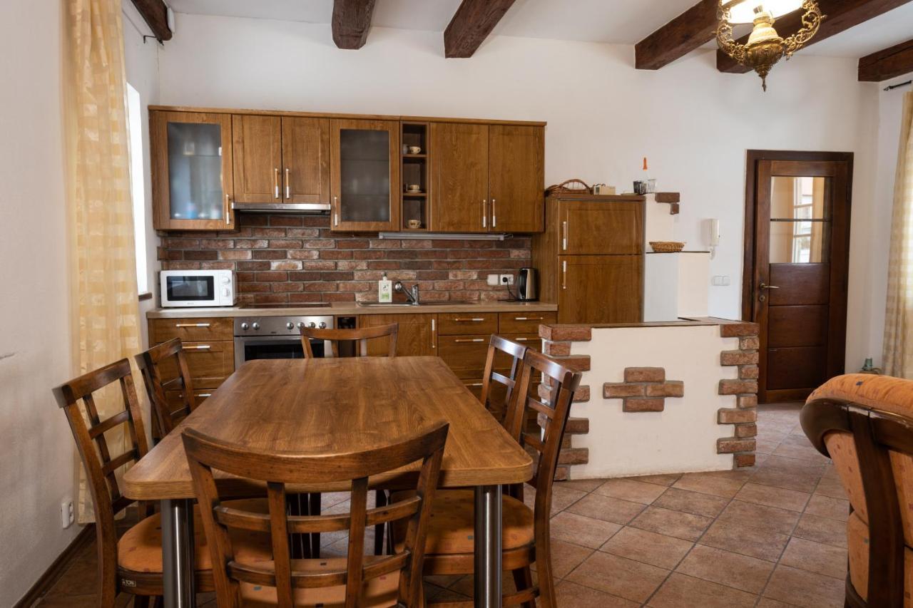 Apartments 3 In The Historic Part Of Znojmo Εξωτερικό φωτογραφία